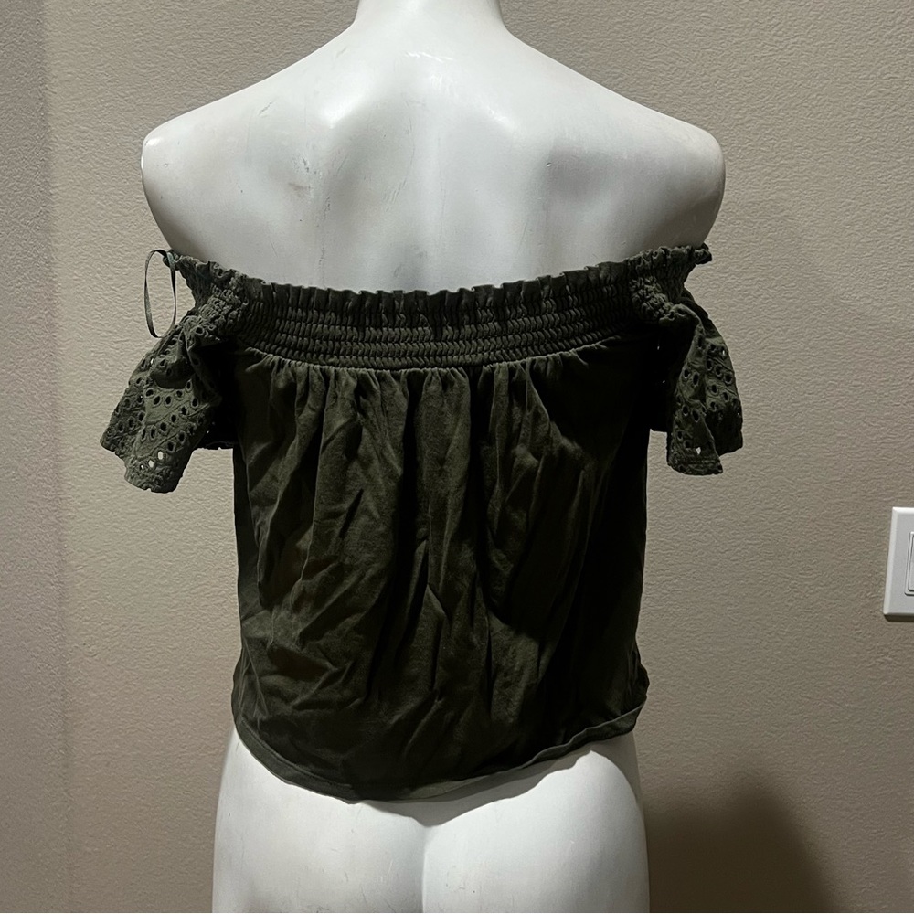 Express olive green off the shoulder blouse - Picture 6 of 7